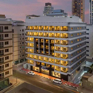 4* Aparthotel Savoy Crest Aparthotel, Bur
