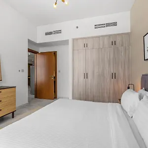 Unlock Waters Edge Apartment